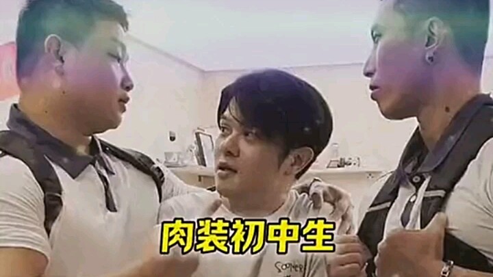 Trang phục thịt cho học sinh trung học cơ sở