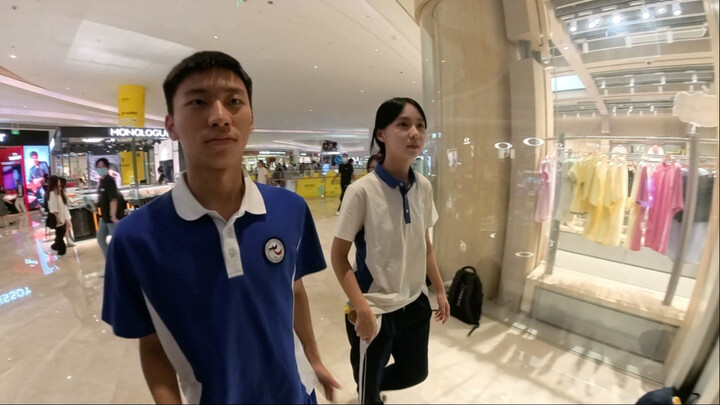 衣冠不整 恕不招待