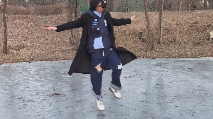 لعبة الشدّة واللقلق