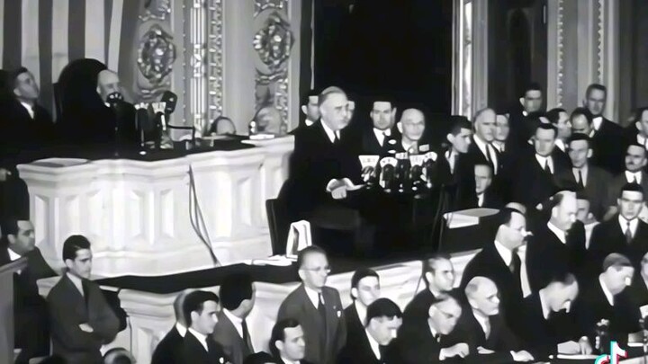 วันที่สหรัฐประกาสงครามกับญี่ปุ่น