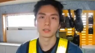 1 (Untuk menyelamatkan lalu lintas: hidup, video diambil oleh kamera pengintai.)