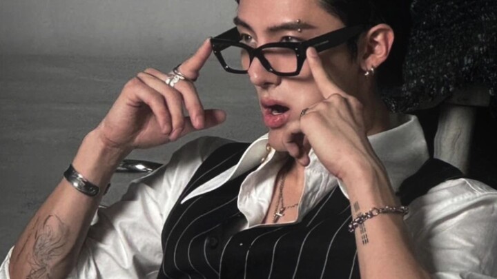 mas Eric😘😘