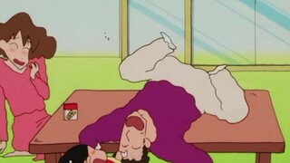 【蜡笔小新】这集超好笑小新不小心把广志的眉毛给剃掉了后面很温馨一家人笑的非常的开心