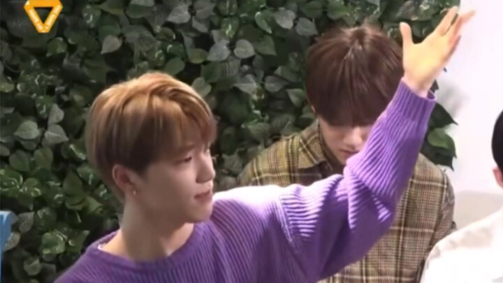 [مذهل] Seventeen تسرب رقصات Queencard