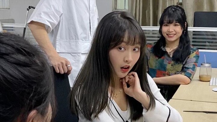 Don't think I can't understand you~