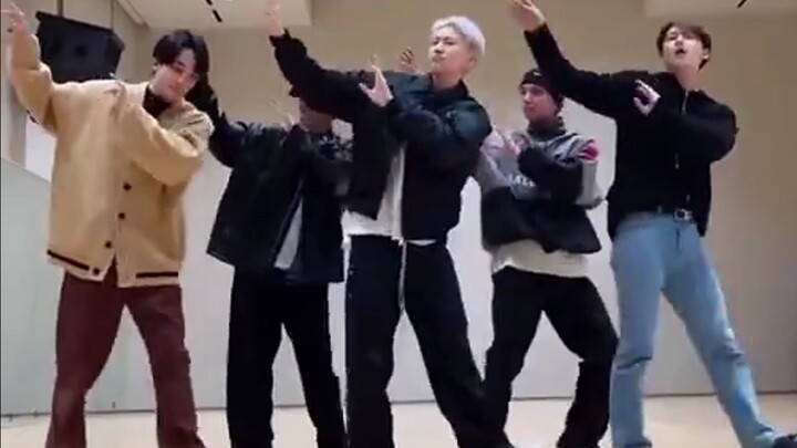 [SVT Kwon Soon-young] Orang ini benar-benar pandai menari, tidak perlu berkata lebih banyak lagi, ma