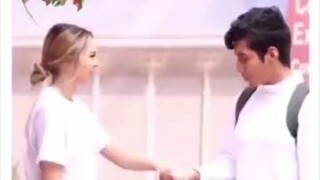 สมองของเขากำลังแข่งขันในขณะนั้น