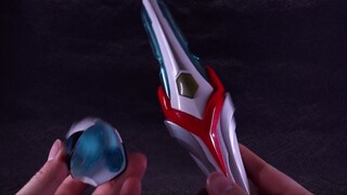 กลายเป็นพระเจ้าเหรอ? เกือบจะน่าสนใจแล้ว! Ultraman Nexus Evolution Truster Evolution ดาบแปลงร่างชุดพิ