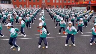 不需要乒乓球的乒乓球操，给世界一点中国震撼！