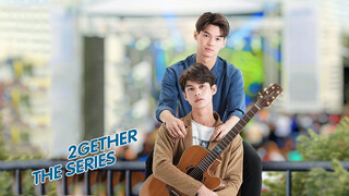 [รีมิกซ์]โมเมนต์แสนหวานระหว่างชายหนุ่มใน <เพราะเราคู่กัน>