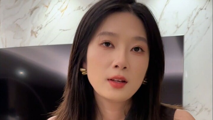 Người mẫu thức ăn