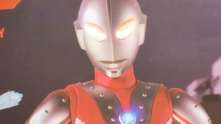 Apa yang terjadi? Sebenarnya ada Spectrum Animation Ultraman Zoffie versi toko fisik offline, dan ko