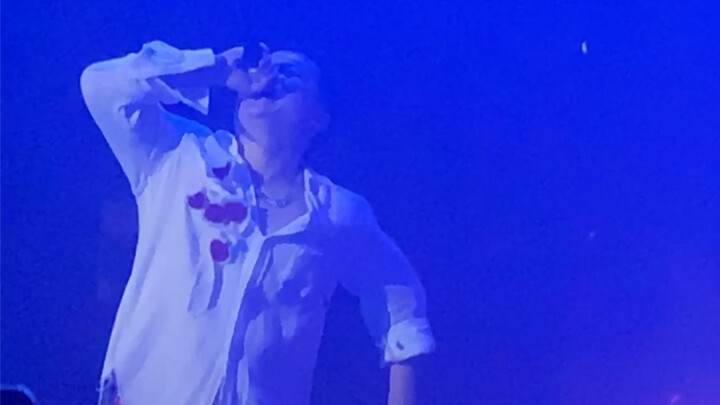 Tiết mục biểu diễn live đỉnh cao của Tangoz – “G-Dragon Hàng Châu chia rồng”