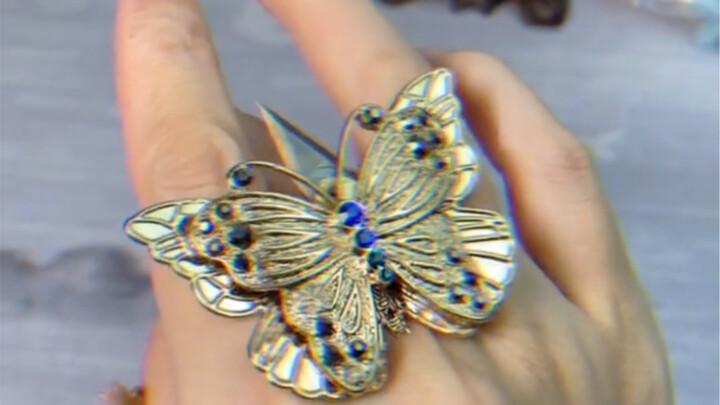 Undead Butterfly. If the Pavilion Master takes out this little butterfly that he has treasured for a