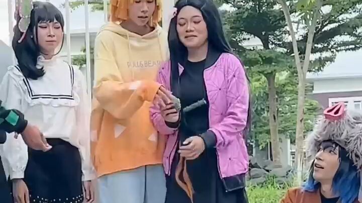 COSPLAY ANIME | main bareng teman