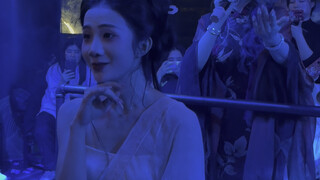 The boss lady of Zhewu is here for the first dance of the New Year