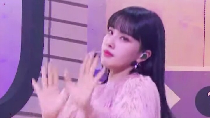 【STAYC】Yoon "RUN2U" Yinyin لقطة مستقيمة للشاشة العمودية｜220225
