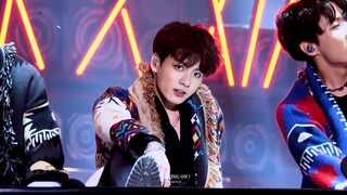 BTS -IDOL (아이돌) - JUNGKOOK focus fancam [4K]