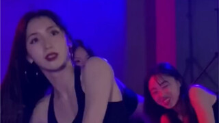 谁不想要这样的舞蹈老师呢