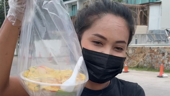 Quán vỉa hè Thái Lan – Buffet cơm trứng chiên kiểu Thái