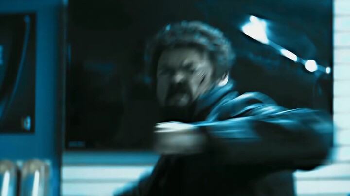 พ่อค้าเนื้อปะทะมนุษย์ล่องหน ตอนท้ายฝ่ายแรกปลดปล่อยพลังเหนือธรรมชาติจนอีกฝ่ายถึงกับมึนงง!