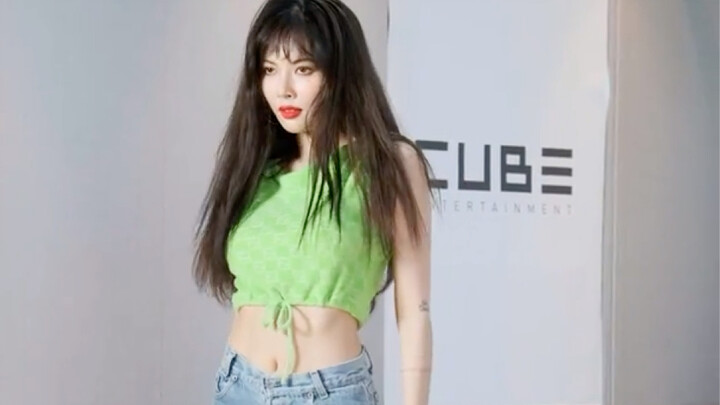 [HyunA] Triple H – Retro Future Fokus di ruang latihan resmi, kakak benar-benar sangat cantik