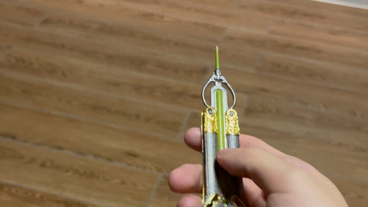 لقطات نادرة لداينمو كيد وهو يقفز من المنصة!