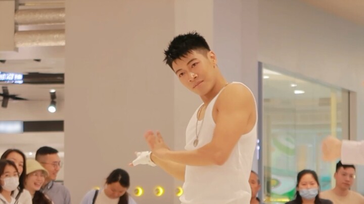 เซินเจิ้น 18 ปี ร้องเพลงและเต้นรำไปกับการเต้นคัฟเวอร์ของ Twice-Fancy Chaeyoung