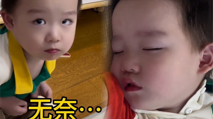 Bisa-bisanya ada orang yang susah banget dibangunin di dunia ini...