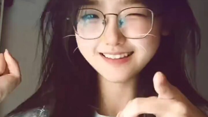Gadis Pembuka Dinding (Episode 495)