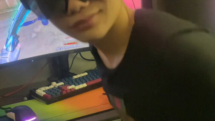 Đừng đợi đến khi tôi biến hình rồi mới hối hận.