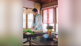 Bớt tưởng tượng lo nhào bột dùm tui đi bà ơi 🤣 xuhuong kdrama alchemyofsouls hoanhon jungsomin phimhanquoc phimhay hitv kdramavn film fyp foryou