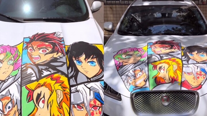 Saya menggambar Kimetsu no Yaiba di mobil adik perempuan saya.