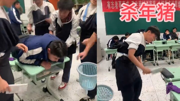 ในห้องเรียนมีการฆ่าหมูฉลองปีใหม่!