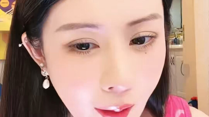 Mengapa enggan memperlihatkan wajah sang pacar muda? Wei Xue akhirnya mengungkap kebenarannya #WeiXu