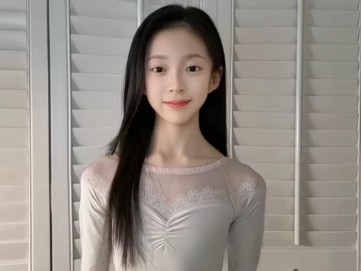 นักเรียนศิลปะมาเช็กอินเรียนรู้!