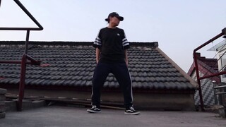 IVY Wang Jia dances to Jackson Wang's "100 Ways"