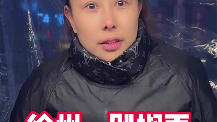 A cancer-stricken food stall owner has been fighting the disease for two years with unwavering optim