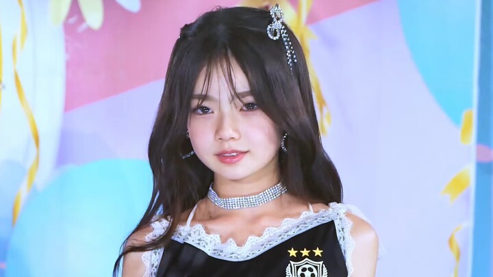 [مسرح][4K] رينا، ما هذا الجمال الخارق الذي لا يشبه البشر؟