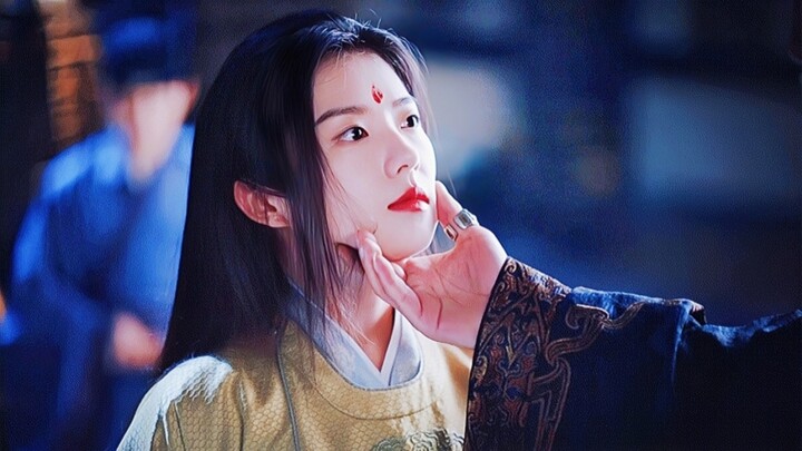 The little princess’s persona is so captivating! After being brutally betrayed, she turns dark and r