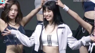 这是纯生唱吗！设备原因全开麦的ITZY WANNABE现场！
