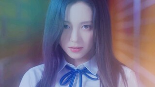 Giang Nghệ Thư + Sakamoto Mai Shiro tái xuất với nhóm nhạc mới [MADEIN]! Trailer MV ca khúc debut UN