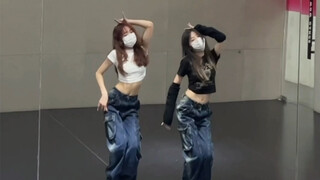 อากาศในการเต้นรำนี้ตึงเครียด