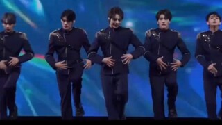 Mengapa penggemar JayJay selalu menertawakan anak mereka sendiri yang dianggap alat tari?