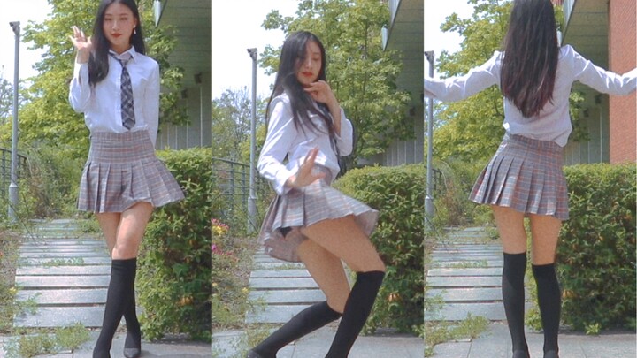 【Wen】Is the sticky sticky senior so attractive that you can't take your eyes off her?