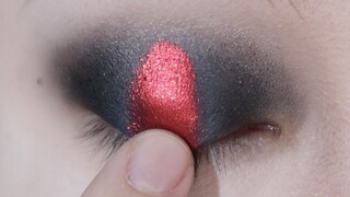 Red and black are just so cool!