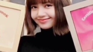 Lis dan Blackpink kembali menerima penghargaan