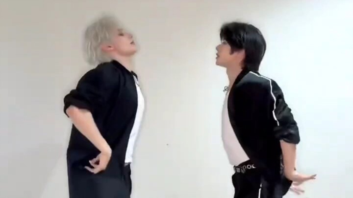 好好好！之后都面对面颠倒吻是吧？杋圭休宁upside down kiss cha250728