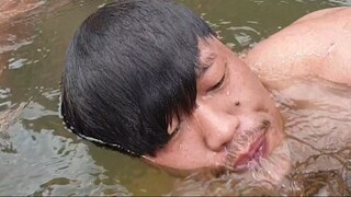 hand fishing in Nepal | asala fishing | trout fishing |