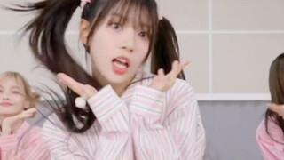 【MOKA境萌花】I am watching the energetic bunny with twin ponytails when illit doesn’t come back